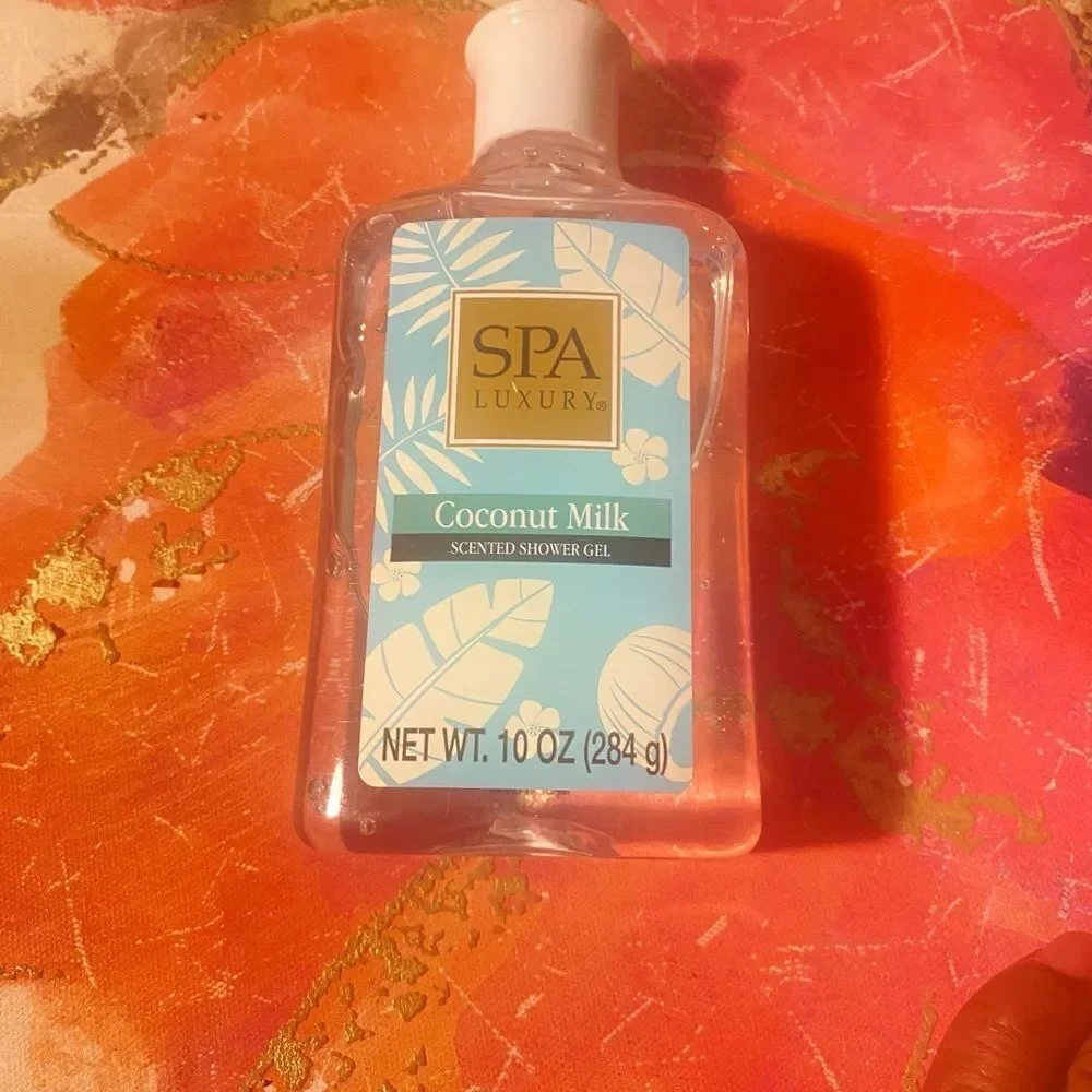 💥 Spa Luxury Coconut Milk Scented Shower Gel 10oz 🔥